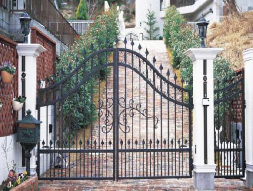 洛陽(yáng)鐵藝-鐵藝門柱